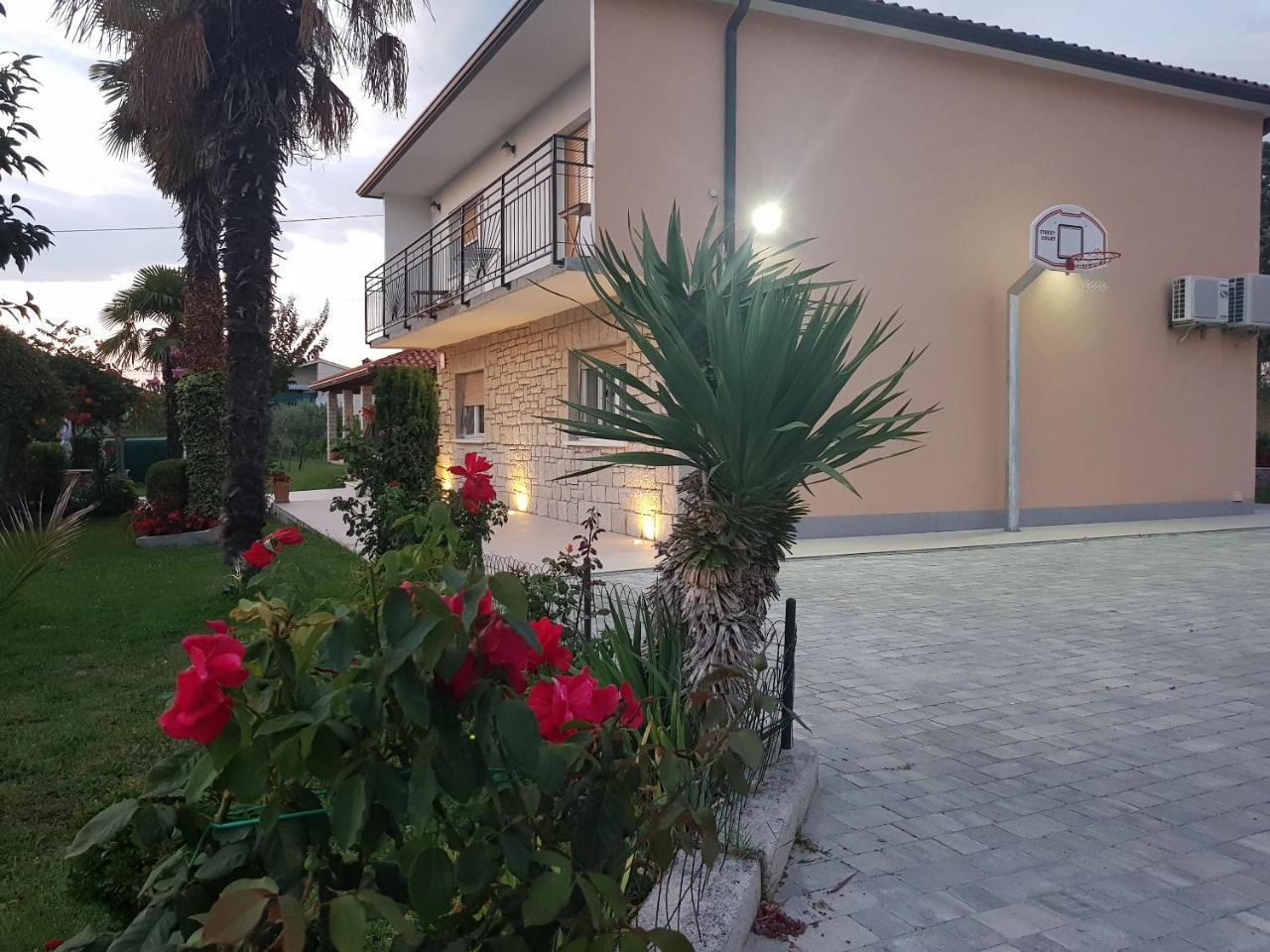 Villa Ivana Лабин Экстерьер фото